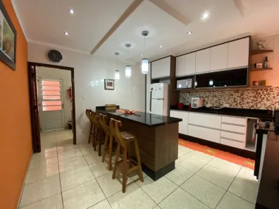 Sobrado com 3 Quartos à venda, 126m² no Vila Tibiriçá, Santo André