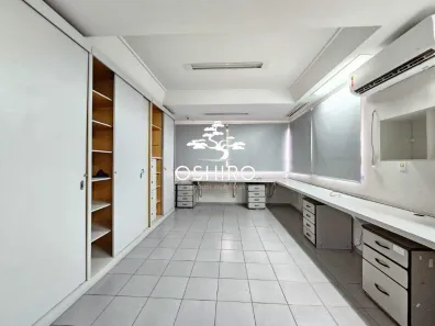 Sala Comercial para alugar, 136m² no Gonzaga, Santos