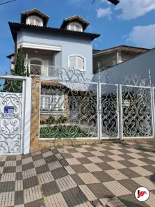 Casa com 4 Quartos à venda, 470m² no Bela Vista, Osasco