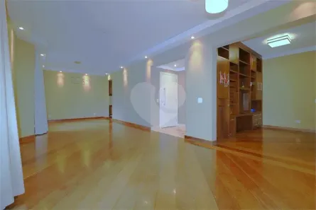 Apartamento com 4 Quartos à venda, 188m² no Vila Uberabinha, São Paulo