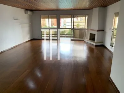 Apartamento com 3 Quartos para alugar, 210m² no Cambuí, Campinas