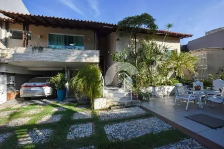 Casa com 4 Quartos à venda, 500m² no Camboinhas, Niterói