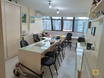 Sala Comercial à venda, 26m² no Centro, Florianópolis
