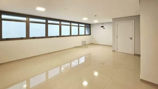 Sala Comercial para alugar, 79m² no Centro, Santa Maria