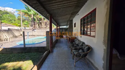 Fazenda/Sítio com 3 Quartos à venda, 90m² no Condomínio Villagio Fazendão, São José dos Campos