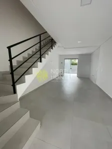 Casa com 3 Quartos à venda, 108m² no Iririú, Joinville