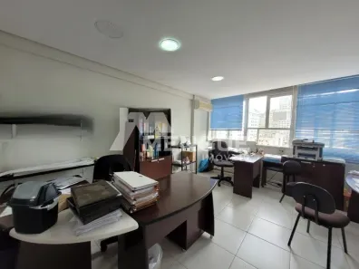 Sala Comercial à venda, 46m² no Centro Histórico, Porto Alegre
