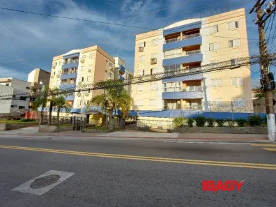 Apartamento com 2 Quartos para alugar, 60m² no Capoeiras, Florianópolis