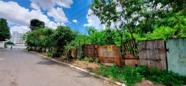 Lote/Terreno à venda, 600m² no Vila Monticelli, Goiânia