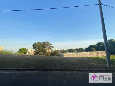 Lote/Terreno à venda, 300m² no Vila São Jorge, Leme