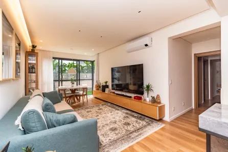 Apartamento com 3 Quartos à venda, 173m² no Três Figueiras, Porto Alegre