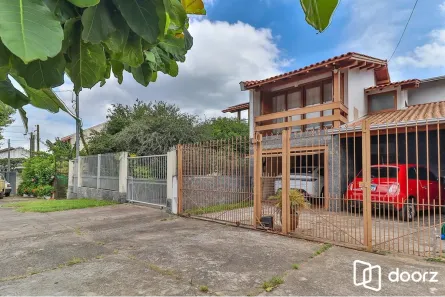 Casa com 2 Quartos à venda, 166m² no Vila Jardim, Porto Alegre