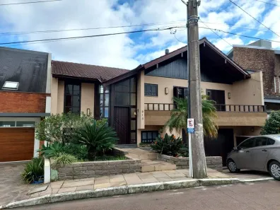 Casa com 4 Quartos à venda, 373m² no Nonoai, Porto Alegre