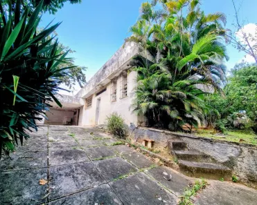 Casa com 3 Quartos à venda, 720m² no Pituba, Salvador