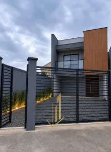 Casa com 3 Quartos à venda, 135m² no Saguaçu, Joinville