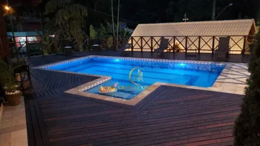 Fazenda/Sítio com 3 Quartos à venda, 1500m² no Chácaras Copaco, Arujá