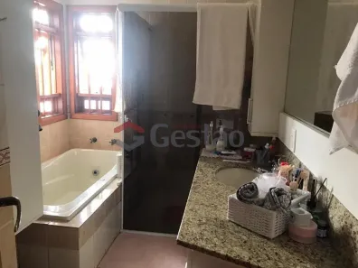Sobrado com 3 Quartos à venda, 207m² no Estância Velha, Canoas