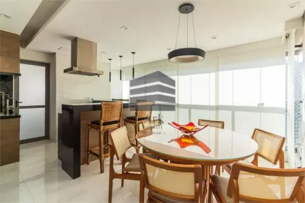 Apartamento com 3 Quartos à venda, 167m² no Vila Gumercindo, São Paulo
