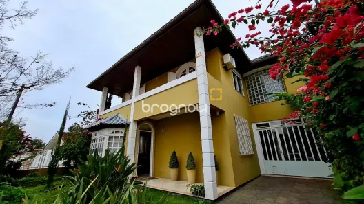 Casa com 3 Quartos à venda, 254m² no Canto, Florianópolis