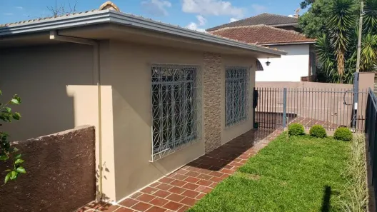 Casa com 3 Quartos para alugar, 80m² no Orfãs, Ponta Grossa