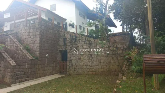 Casa de Condomínio com 5 Quartos à venda, 250m² no ,