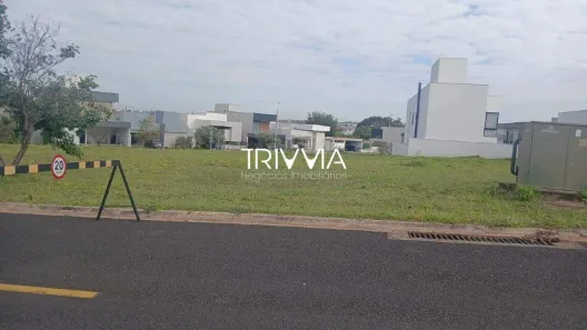 Lote/Terreno à venda, 360m² no Shopping Park, Uberlândia