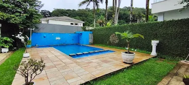 Casa de Condomínio com 4 Quartos para alugar, 250m² no Balneário Praia do Pernambuco, Guarujá