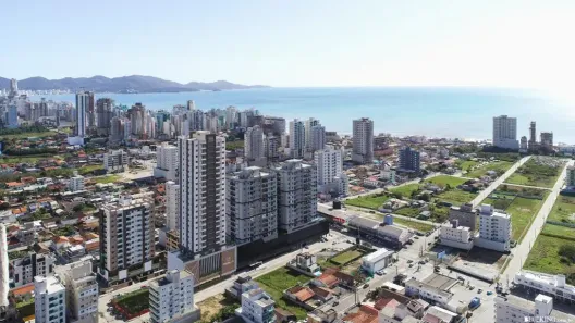 Apartamento com 2 Quartos à venda, 80m² no Perequê, Porto Belo