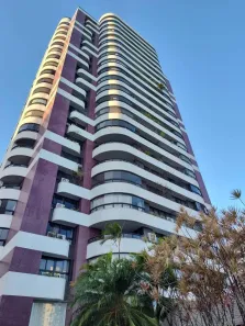 Apartamento com 4 Quartos à venda, 215m² no Candeal, Salvador