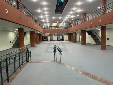 Prédio Comercial para alugar, 1600m² no Centro, Campinas