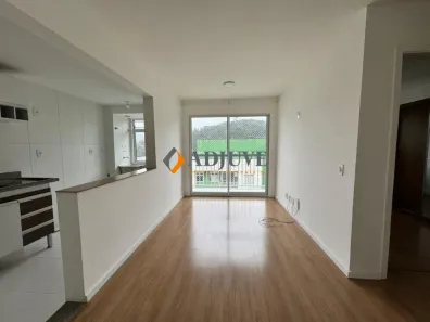 Apartamento com 2 Quartos para alugar, 56m² no Nogueira, Petrópolis