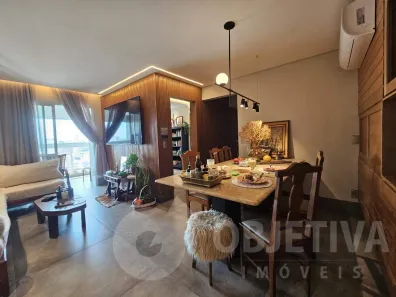 Apartamento com 3 Quartos para alugar, 115m² no Centro, Uberlândia