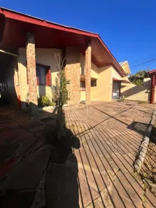 Casa com 3 Quartos à venda, 150m² no São Caetano, Caxias do Sul
