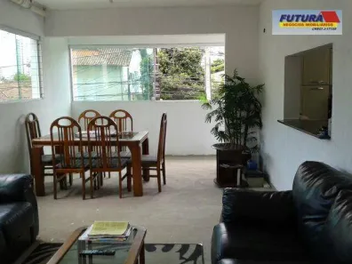 Sobrado com 5 Quartos à venda, 243m² no Vila Valença, São Vicente