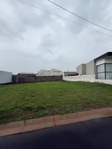 Lote/Terreno à venda, 300m² no Estância Hípica, Nova Odessa