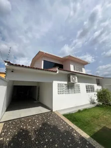 Casa com 5 Quartos à venda, 290m² no Plano Diretor Sul, Palmas