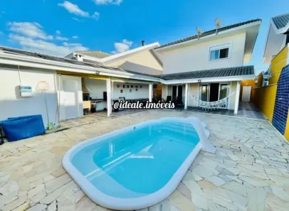 Casa de Condomínio com 3 Quartos à venda, 227m² no Urbanova, São José dos Campos