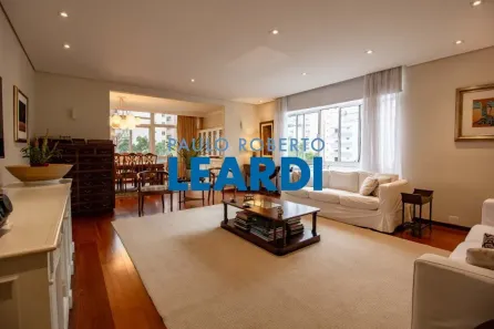 Apartamento com 4 Quartos à venda, 238m² no Higienópolis, São Paulo