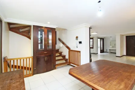 Casa de Condomínio com 3 Quartos à venda, 309m² no Boa Vista, Porto Alegre