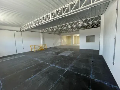 Galpão/Depósito/Armazém para venda ou aluguel, 350m² no Jardim Cura D'Ars, Campinas
