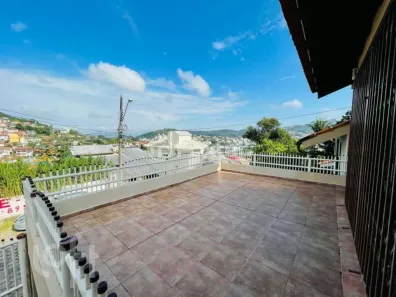 Casa com 4 Quartos à venda, 272m² no Pantanal, Florianópolis