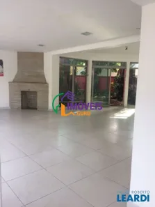 Ponto Comercial para alugar, 570m² no Butantã, São Paulo