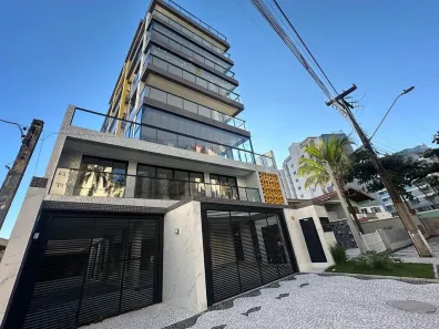 Apartamento com 3 Quartos à venda, 166m² no Caioba, Matinhos