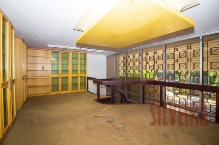 Casa com 3 Quartos para alugar, 388m² no Mont Serrat, Porto Alegre