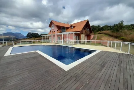 Lote/Terreno à venda, 1050m² no Pessegueiros, Teresópolis