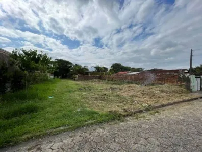 Lote/Terreno à venda, 330m² no Centro, Peruíbe