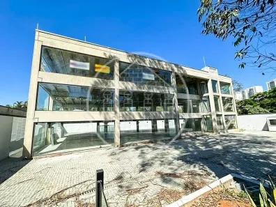Prédio Comercial para alugar, 1000m² no Santo Amaro, São Paulo
