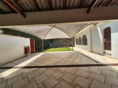 Casa com 6 Quartos à venda, 500m² no Vila Madalena, São Paulo