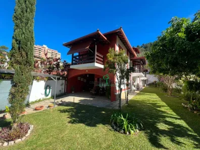 Casa com 4 Quartos à venda, 216m² no Taumaturgo, Teresópolis
