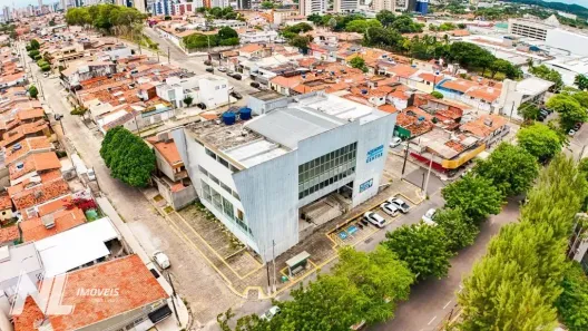 Ponto Comercial para alugar, 564m² no Candelária, Natal